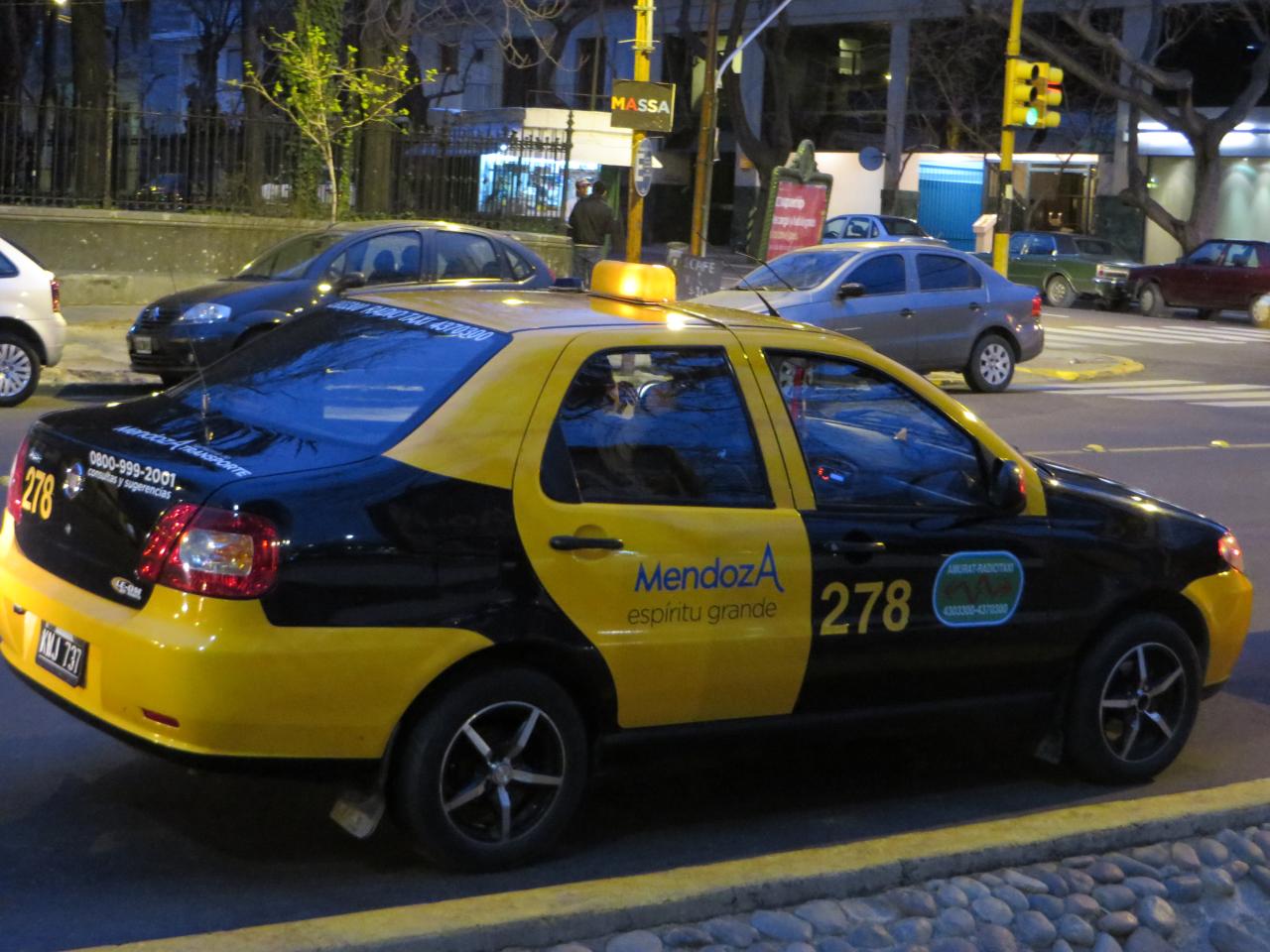 Taxi argentin : Mendoza